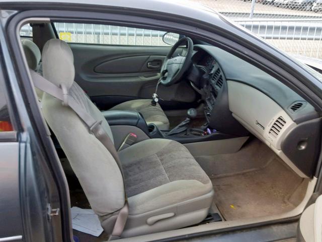 2G1WW12E749252372 - 2004 CHEVROLET MONTE CARL 灰色 照片 5