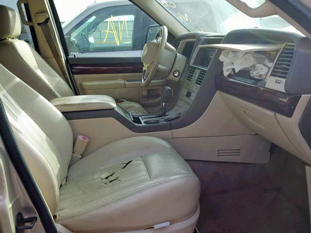 5LMEU68H64ZJ47327 - 2004 LINCOLN AVIATOR 金色 照片 5