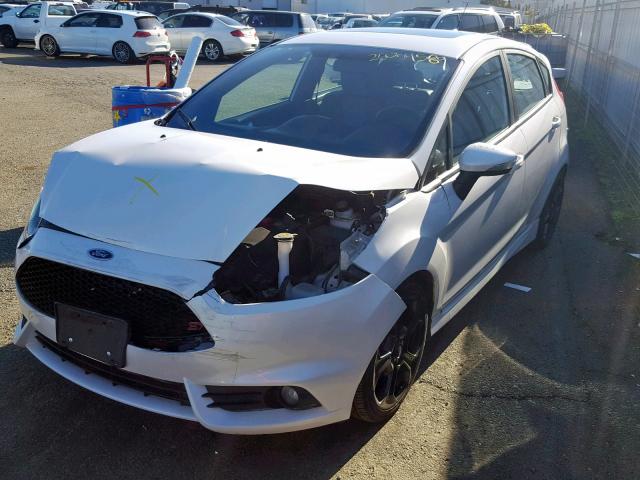 3FADP4GX0GM136245 - 2016 FORD FIESTA ST WHITE photo 2