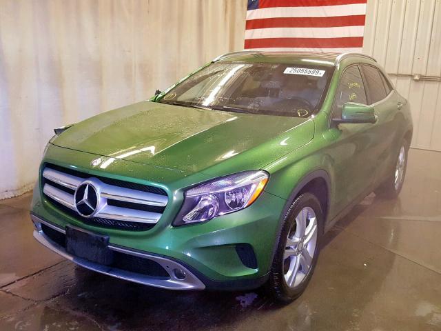 WDCTG4GB5GJ229831 - 2016 MERCEDES-BENZ GLA 250 4M GREEN photo 2