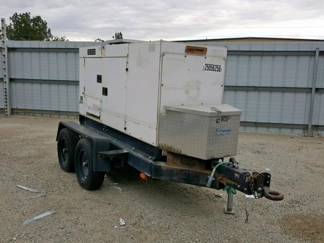 4GNFU12212B006891 - 2002 WHIM GENERATOR WHITE photo 1