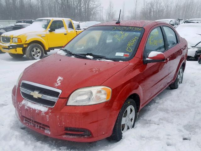 KL1TD56E59B609305 - 2009 CHEVROLET AVEO LS RED photo 2