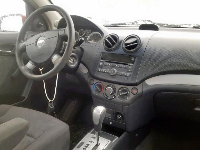 KL1TD56E59B609305 - 2009 CHEVROLET AVEO LS RED photo 9