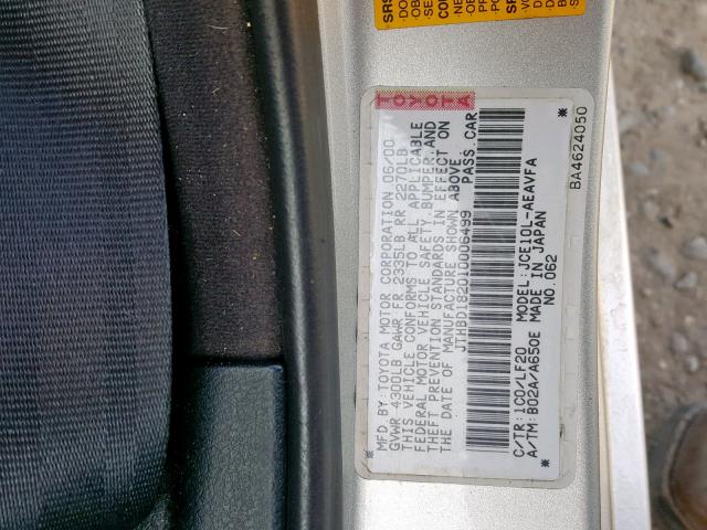 JTHBD182010006499 - 2001 LEXUS IS 300 SILVER photo 10