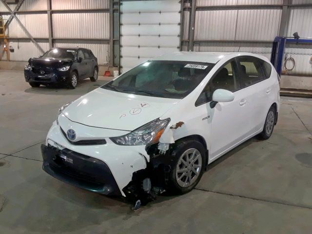 JTDZN3EU1GJ041280 - 2016 TOYOTA PRIUS V WHITE photo 2