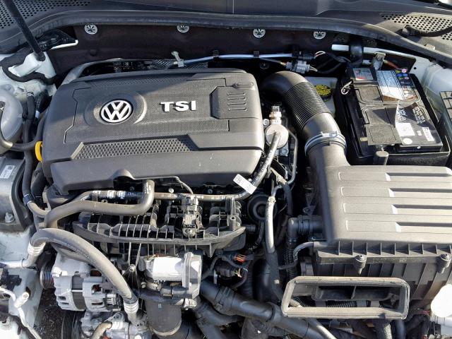 3VW447AU9JM255984 - 2018 VOLKSWAGEN GTI S/SE WHITE photo 7