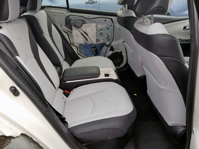 JTDKARFP3H3003919 - 2017 TOYOTA PRIUS PRIM თეთრი ფოტო 6