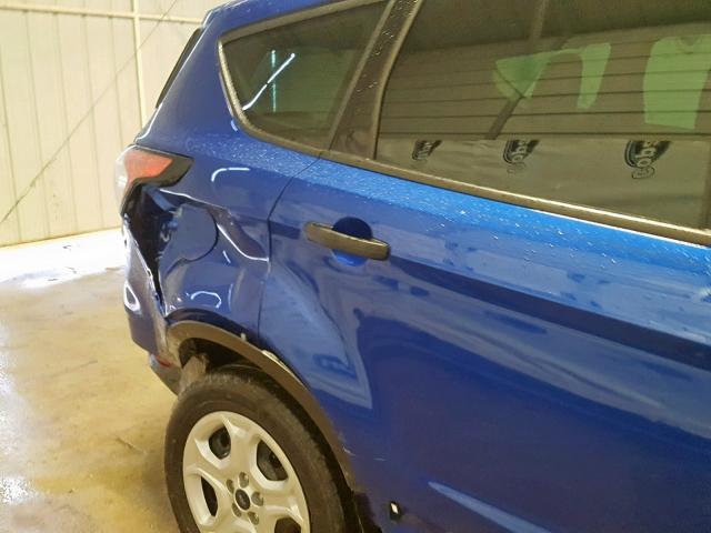 1FMCU0F72HUC31195 - 2017 FORD ESCAPE S BLUE photo 9