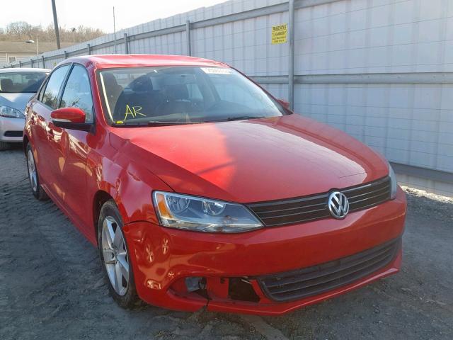 3VWLL7AJ9BM078956 - 2011 VOLKSWAGEN JETTA TDI RED photo 1