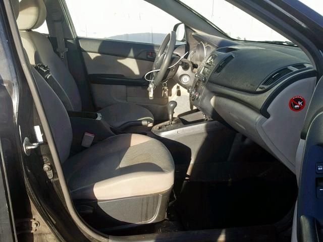 KNAFU4A26A5285052 - 2010 KIA FORTE EX BLACK photo 5