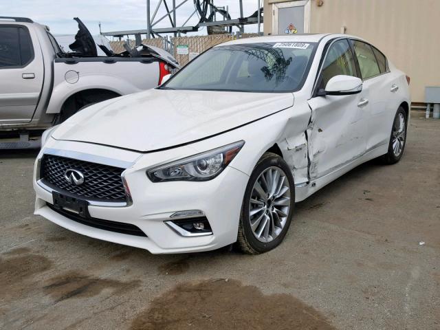 JN1EV7AR4JM440751 - 2018 INFINITI Q50 LUXE WHITE photo 2