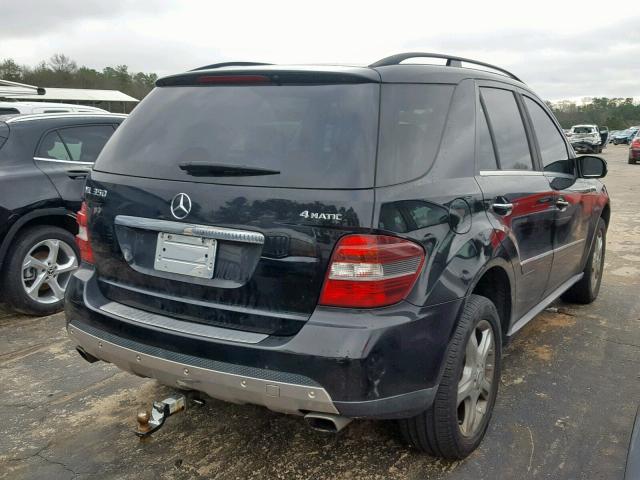 4JGBB86E38A339454 - 2008 MERCEDES-BENZ ML 350 BLACK photo 4