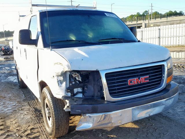 1GTFG15T061227707 - 2006 GMC SAVANA G15 WHITE photo 1