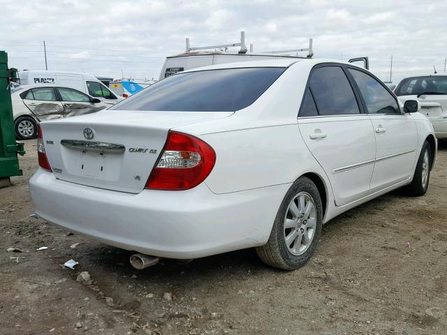 4T1BF32KX2U024756 - 2002 TOYOTA CAMRY LE WHITE photo 4