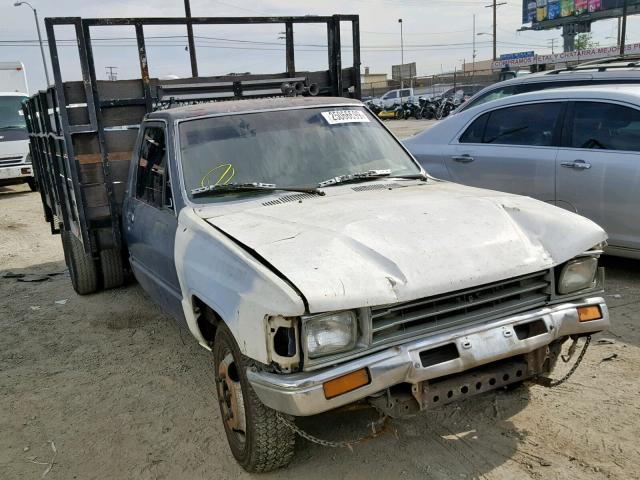 JT5RN75U2J0024486 - 1988 TOYOTA PICKUP TWO TONE photo 1