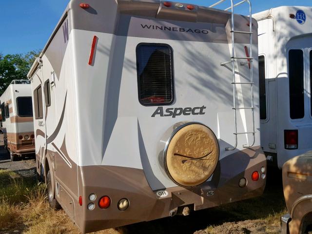 1FDXE45S15HA05553 - 2005 WINNEBAGO ASPECT WHITE photo 3