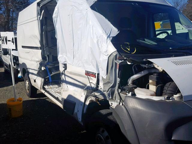 3C6TRVDG2GE115375 - 2016 RAM PROMASTER 白色 照片 9