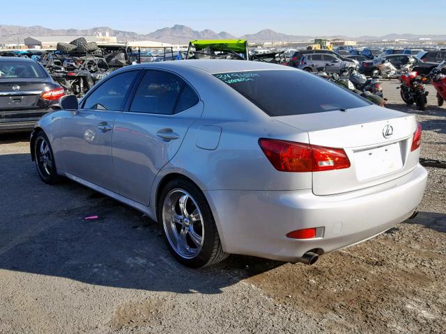 JTHBK262862008771 - 2006 LEXUS IS 250 SILVER photo 3