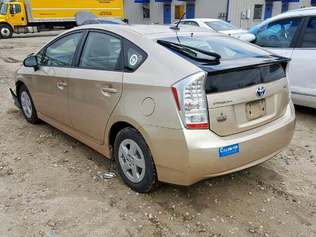 JTDKN3DU7B1472718 - 2011 TOYOTA PRIUS GOLD photo 3