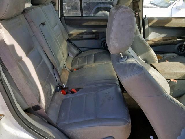 1J8HG48K46C285958 - 2006 JEEP COMMANDER SILVER photo 6