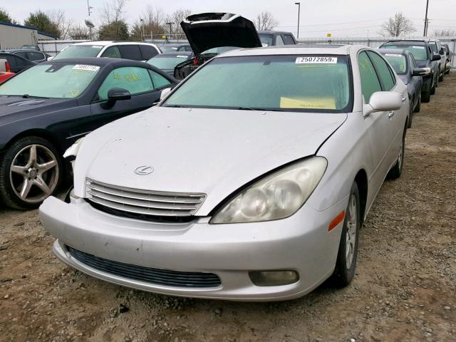 JTHBF30G420064646 - 2002 LEXUS ES 300 SILVER photo 2