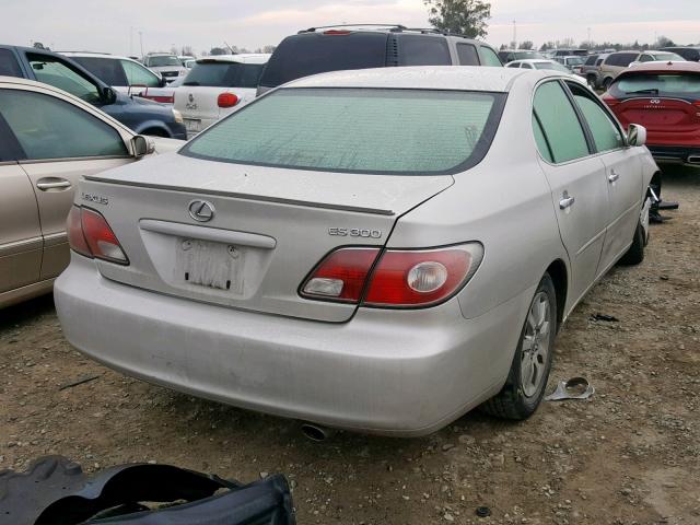 JTHBF30G420064646 - 2002 LEXUS ES 300 SILVER photo 4