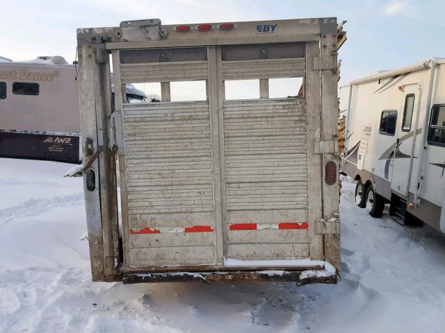 4A2LG242982022077 - 2008 ALLOY TRAILER CLAS6HORSE SILVER photo 8