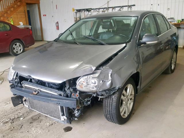 3VWDF81KX7M126711 - 2007 VOLKSWAGEN JETTA 2.5 GRAY photo 2