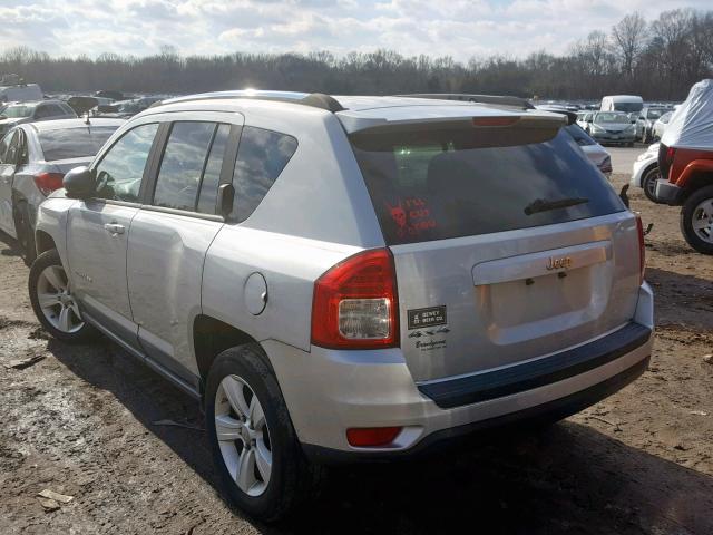 1J4NF1FB9BD158801 - 2011 JEEP COMPASS SP SILVER photo 3