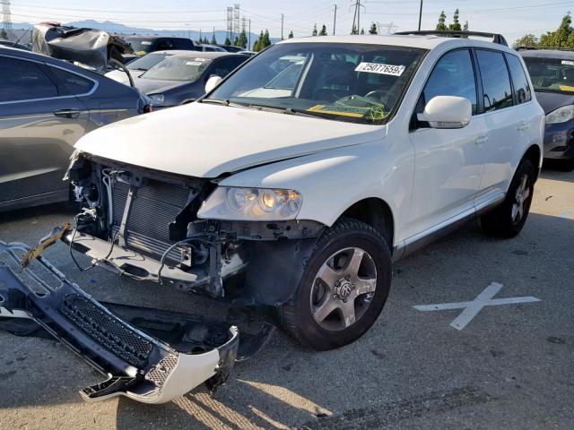 WVGZG77L66D039376 - 2006 VOLKSWAGEN TOUAREG 3. WHITE photo 2