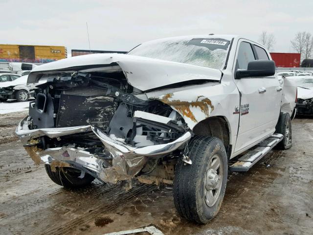 3C6UR5DL1GG309546 - 2016 RAM 2500 SLT WHITE photo 2