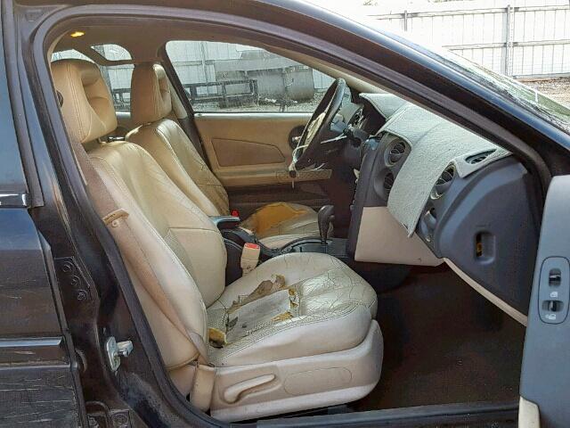 2G2WR524741137559 - 2004 PONTIAC GRAND PRIX BLACK photo 5