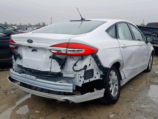 3FA6P0G76JR151876 - 2018 FORD FUSION S WHITE photo 4