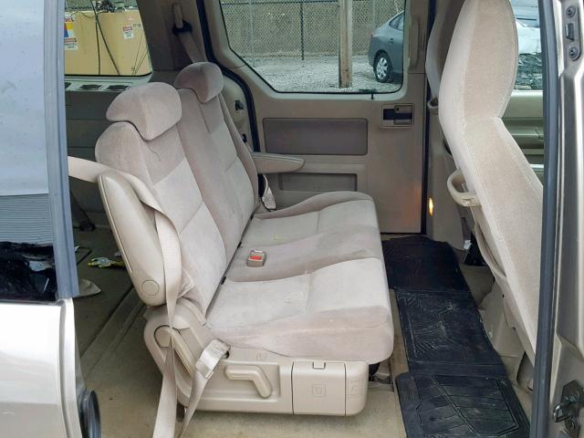 2FMZA57614BA91467 - 2004 FORD FREESTAR S GOLD photo 6