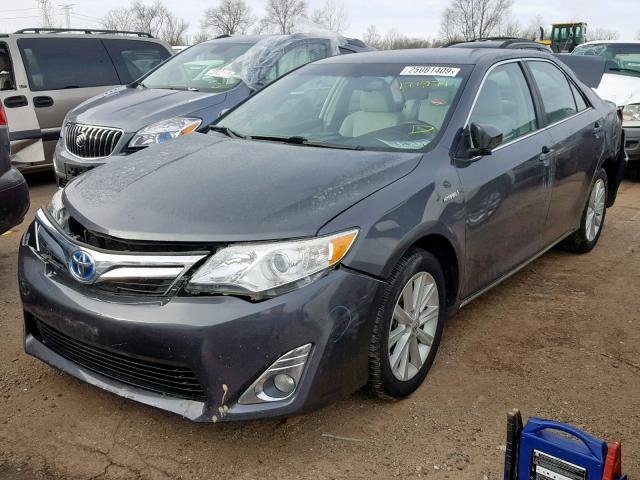 4T1BD1FK7CU012392 - 2012 TOYOTA CAMRY HYBR GRAY photo 2