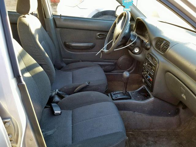 KMHVF24N1XU585420 - 1999 HYUNDAI ACCENT GL GRAY photo 5