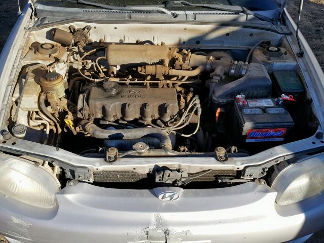 KMHVF24N1XU585420 - 1999 HYUNDAI ACCENT GL GRAY photo 7