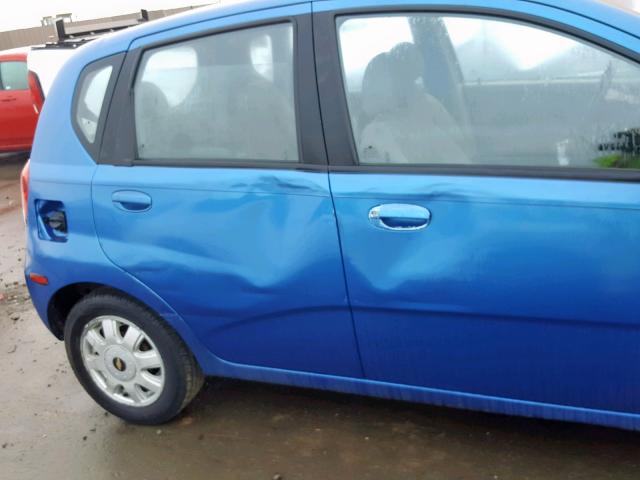 KL1TD62625B452329 - 2005 CHEVROLET AVEO BLUE photo 9