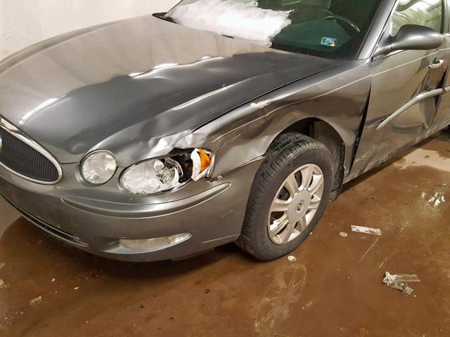 2G4WC532151318860 - 2005 BUICK LACROSSE C GRAY photo 9