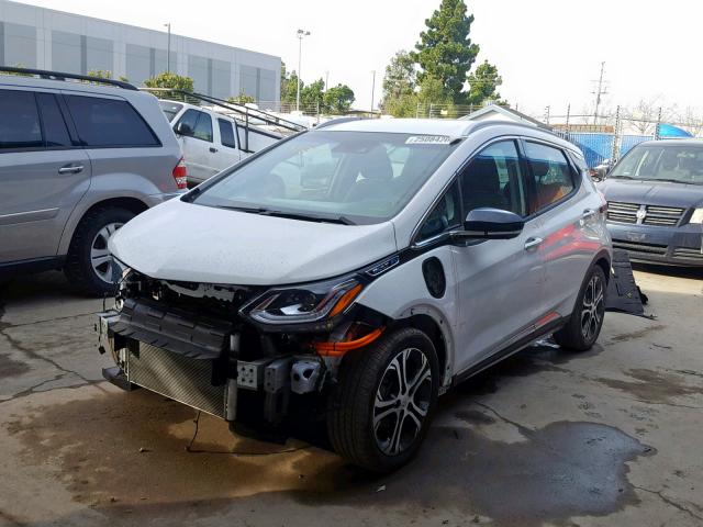 1G1FX6S01H4138259 - 2017 CHEVROLET BOLT EV PR WHITE photo 2