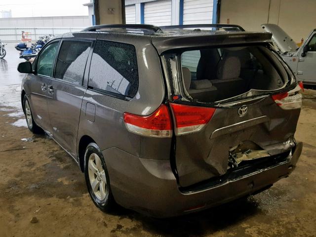 5TDKK3DC5BS167401 - 2011 TOYOTA SIENNA LE CHARCOAL photo 3