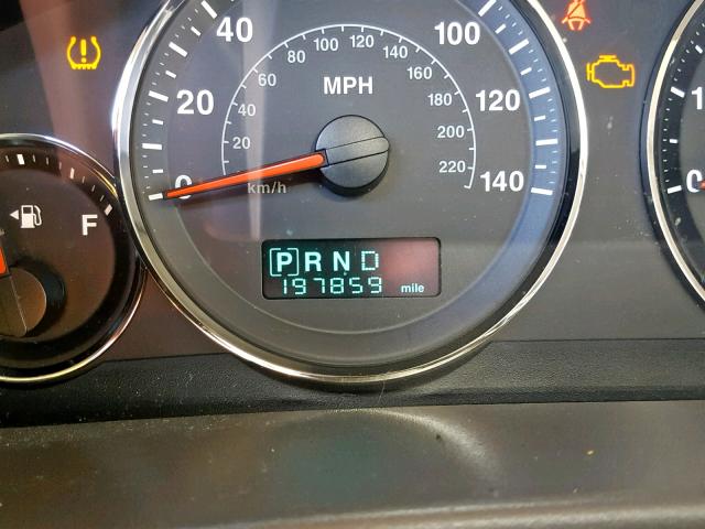 1J8HG48N36C193718 - 2006 JEEP COMMANDER BROWN photo 8