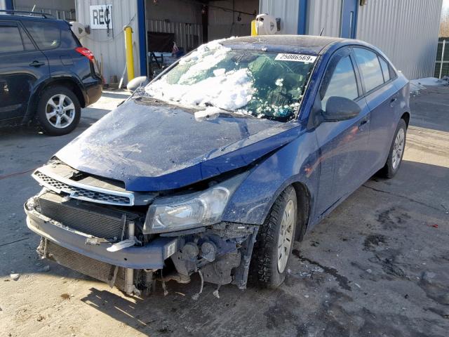 1G1PA5SG2D7126868 - 2013 CHEVROLET CRUZE LS BLUE photo 2