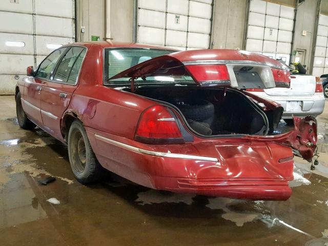 2MEFM75W6XX703990 - 1999 MERCURY GRAND MARQ RED photo 3