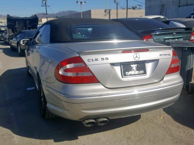 WDBTK76GX5T044886 - 2005 MERCEDES-BENZ CLK 55 AMG SILVER photo 3