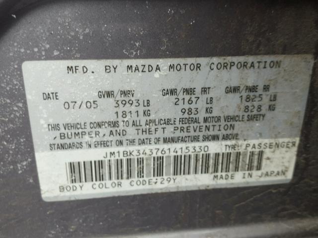 JM1BK343761415330 - 2006 MAZDA 3 HATCHBAC GRAY photo 10