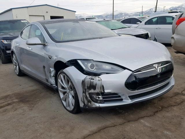 5YJSA1CN8DFP16493 - 2013 TESLA MODEL S SILVER photo 1