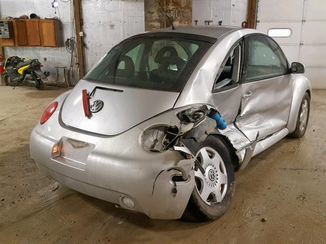 3VWCC21C41M418582 - 2001 VOLKSWAGEN NEW BEETLE SILVER photo 4
