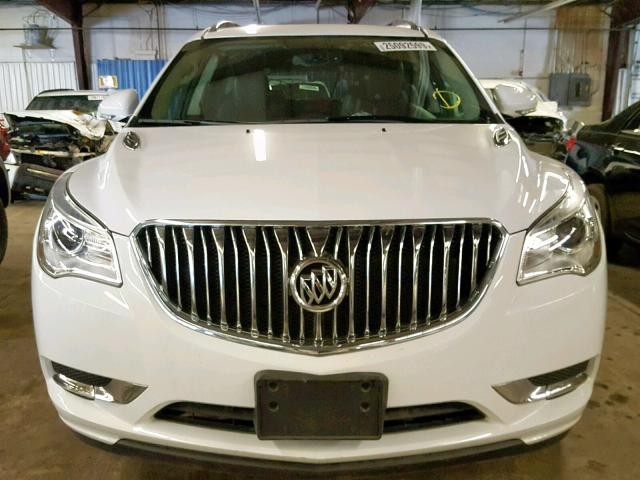 5GAKVBKD0HJ157539 - 2017 BUICK ENCLAVE WHITE photo 9