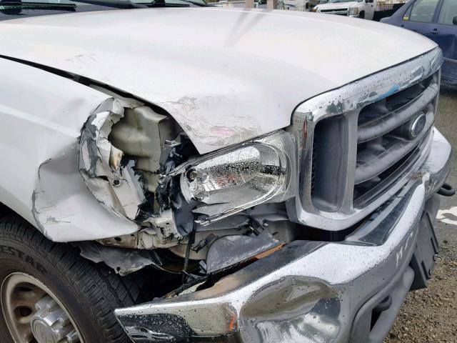 1FTSF30L61EA68214 - 2001 FORD F350 SRW S WHITE photo 9